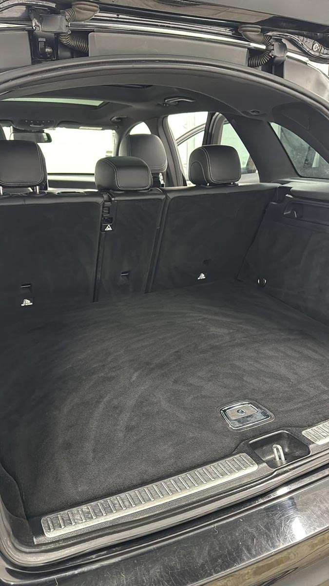 Coffre nettoyé par Badri Detailing